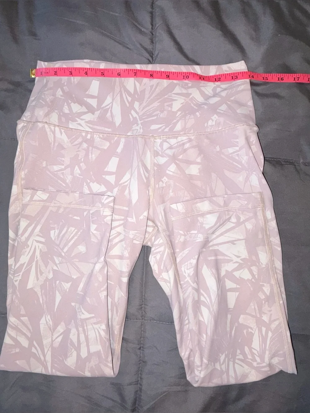 Lululemon Lavender Tropical Print High Rise Crop Leggings